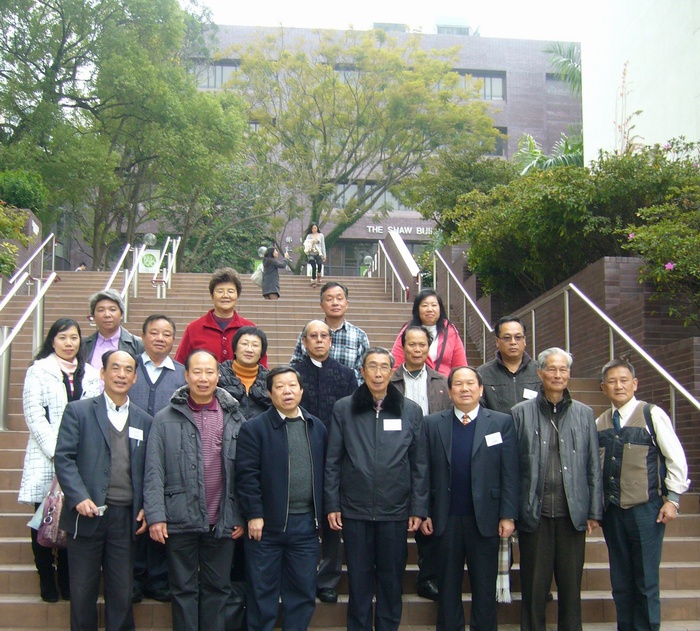 hku group photo1w700